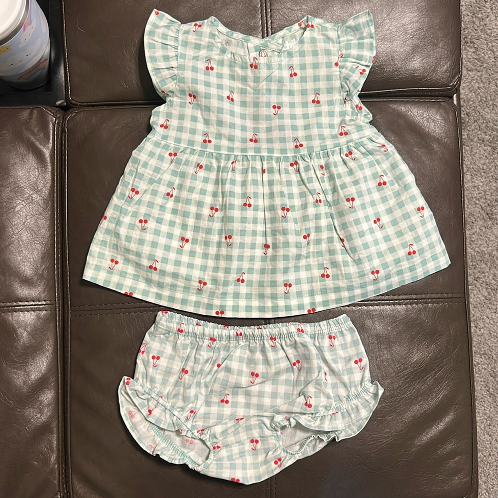 NWOT Carters Cherry Baby Girl Outfit 6-9mo